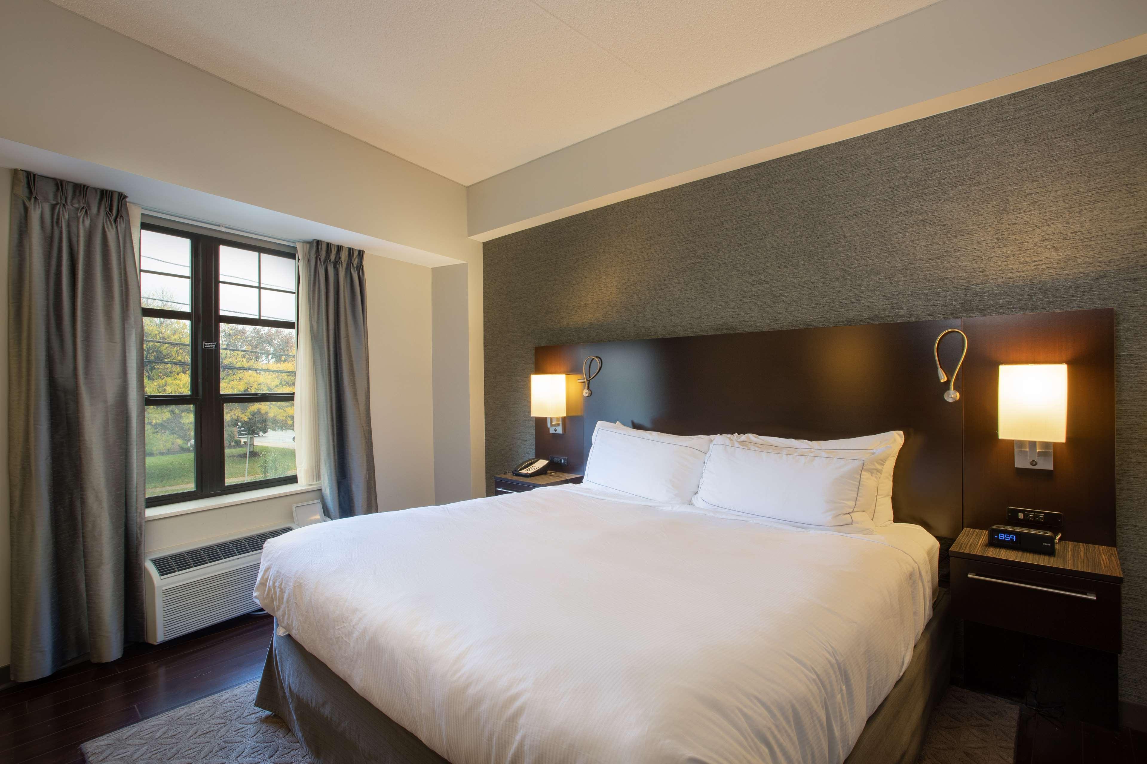 The Mosey Buffalo Williamsville Tapestry Collection Hilton Bagian luar foto